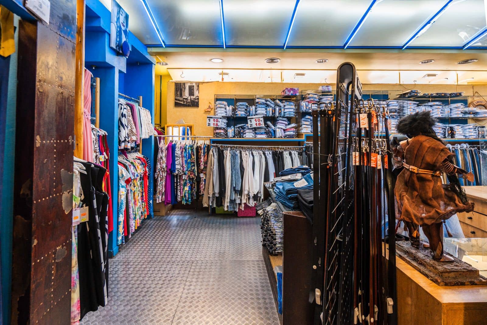 Kommersiell til salgs i Coslada - € 200 000 (Ref: 9306846)