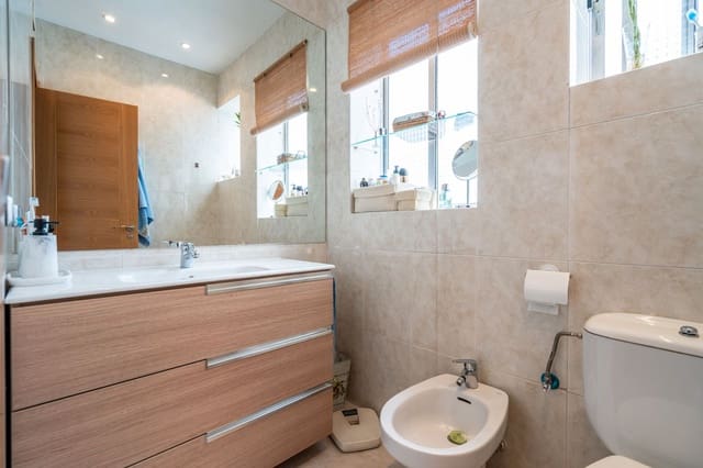 3 Zimmer Wohnung zu verkaufen in Pacífico, Madrid Stadt - 670.000 € (Ref: 9329593)