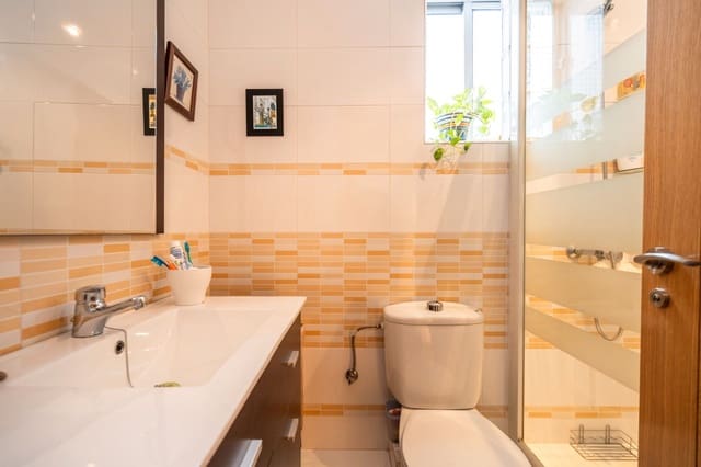 3 Zimmer Wohnung zu verkaufen in Pacífico, Madrid Stadt - 670.000 € (Ref: 9329593)