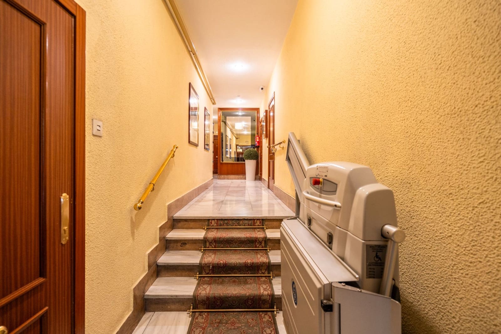 3 soveværelse Lejlighed til salg i Madrid by - € 650.000 (Ref: 9329593)