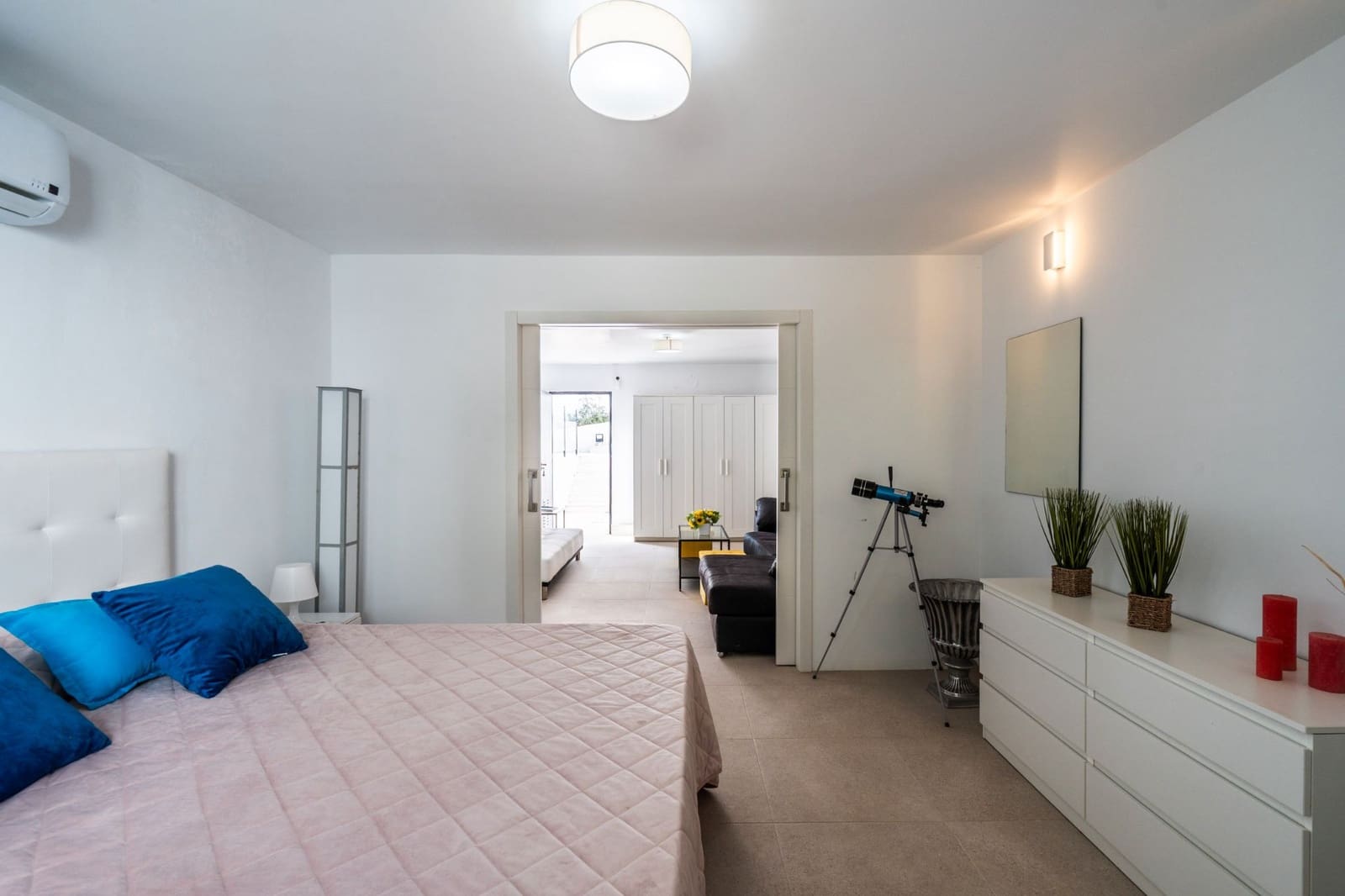 4 soveværelse Villa til salg i Alcala de Xivert med swimmingpool garage - € 890.000 (Ref: 9348592)