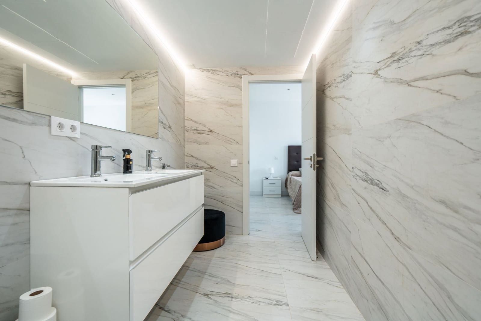 4 soveværelse Villa til salg i Alcala de Xivert med swimmingpool garage - € 890.000 (Ref: 9348592)