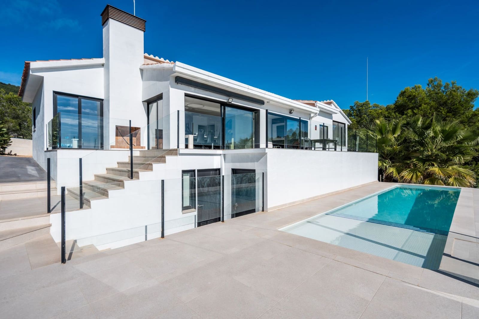 4 soveværelse Villa til salg i Alcala de Xivert med swimmingpool garage - € 890.000 (Ref: 9348592)