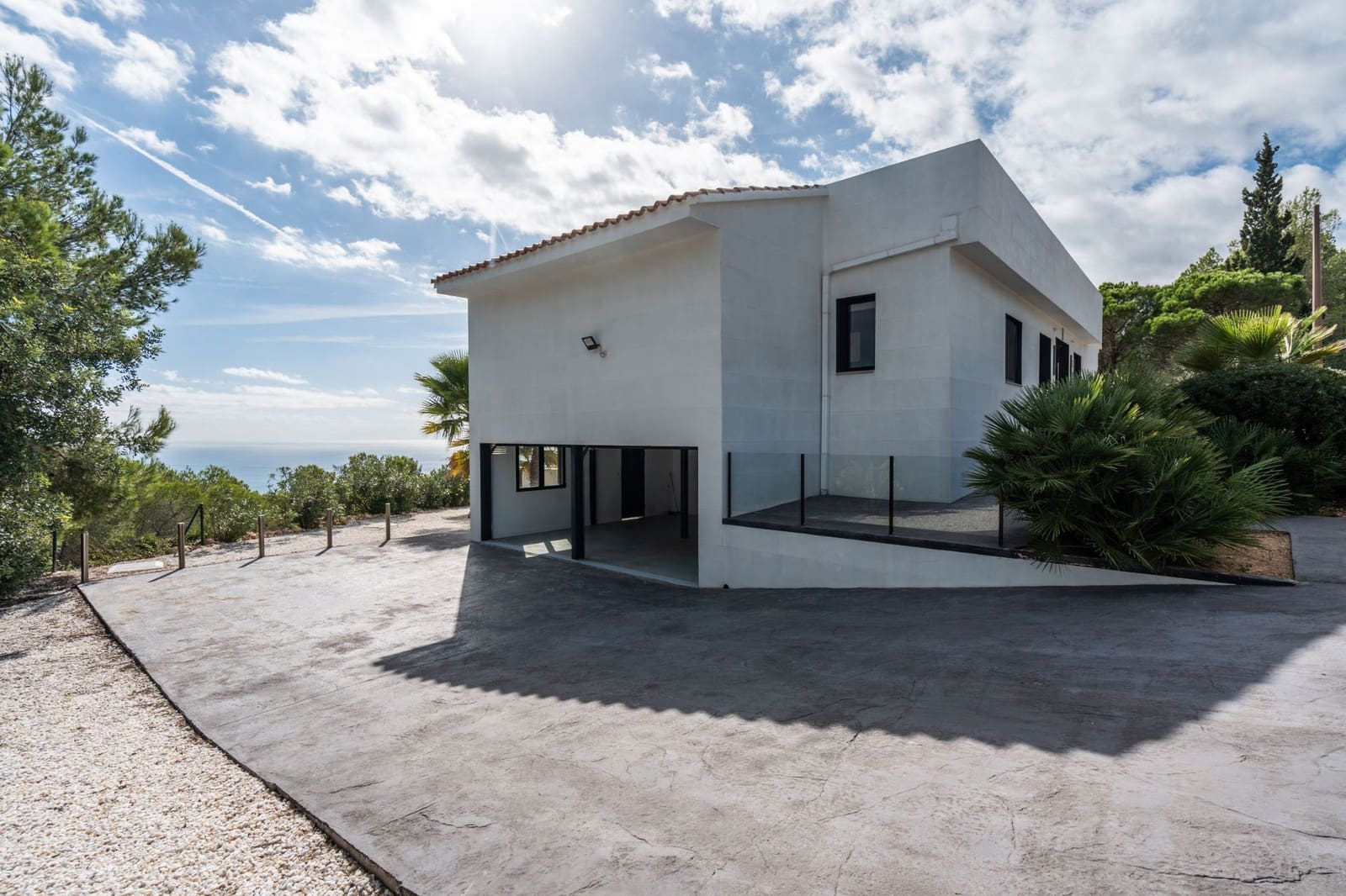 4 soveværelse Villa til salg i Alcala de Xivert med swimmingpool garage - € 890.000 (Ref: 9348592)