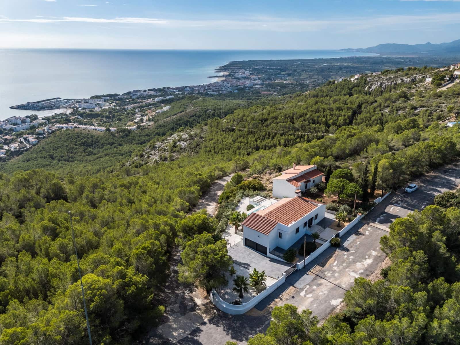 4 soveværelse Villa til salg i Alcala de Xivert med swimmingpool garage - € 890.000 (Ref: 9348592)