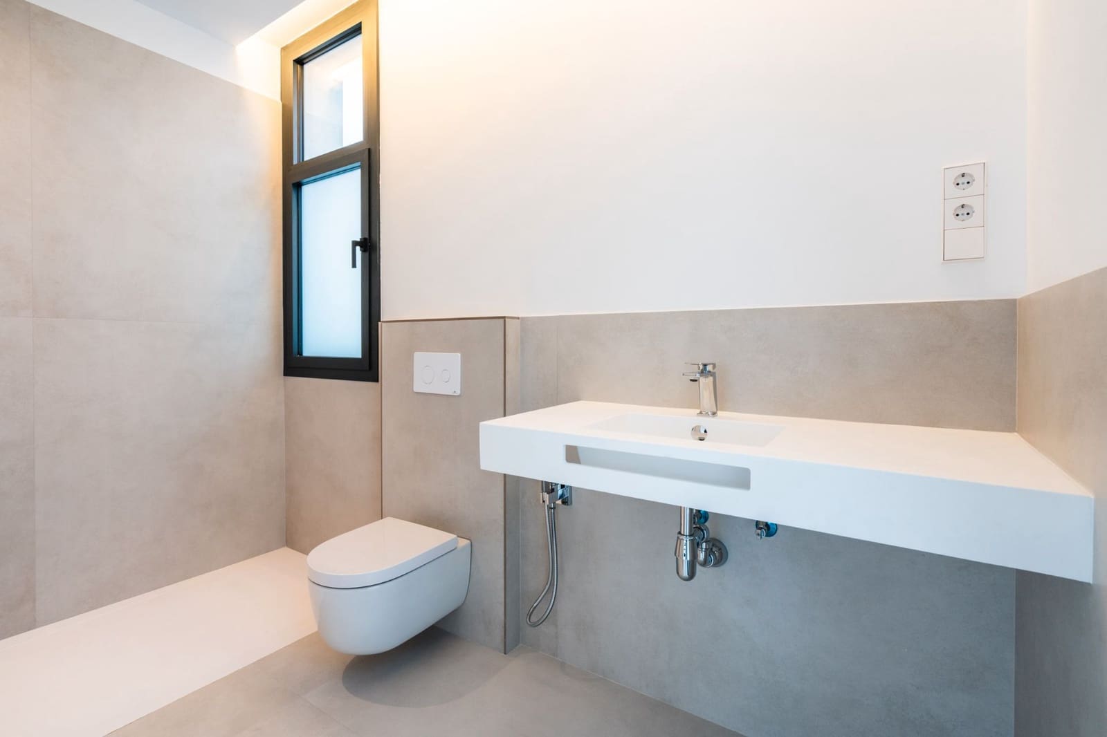 5 sypialnia Willa na sprzedaż w Las Rozas de Madrid z basenem garażem - 3 500 000 € (Ref: 9354537)