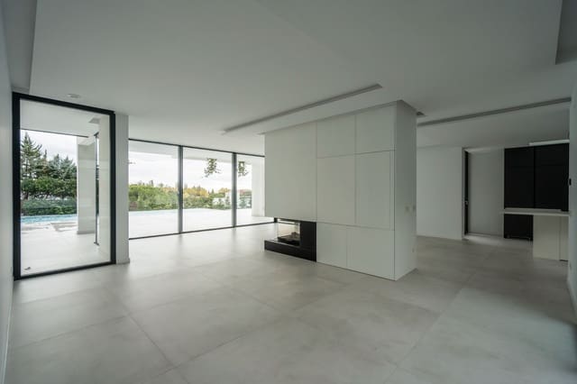 5 sypialnia Willa na sprzedaż w Las Rozas de Madrid z basenem garażem - 3 500 000 € (Ref: 9354537)