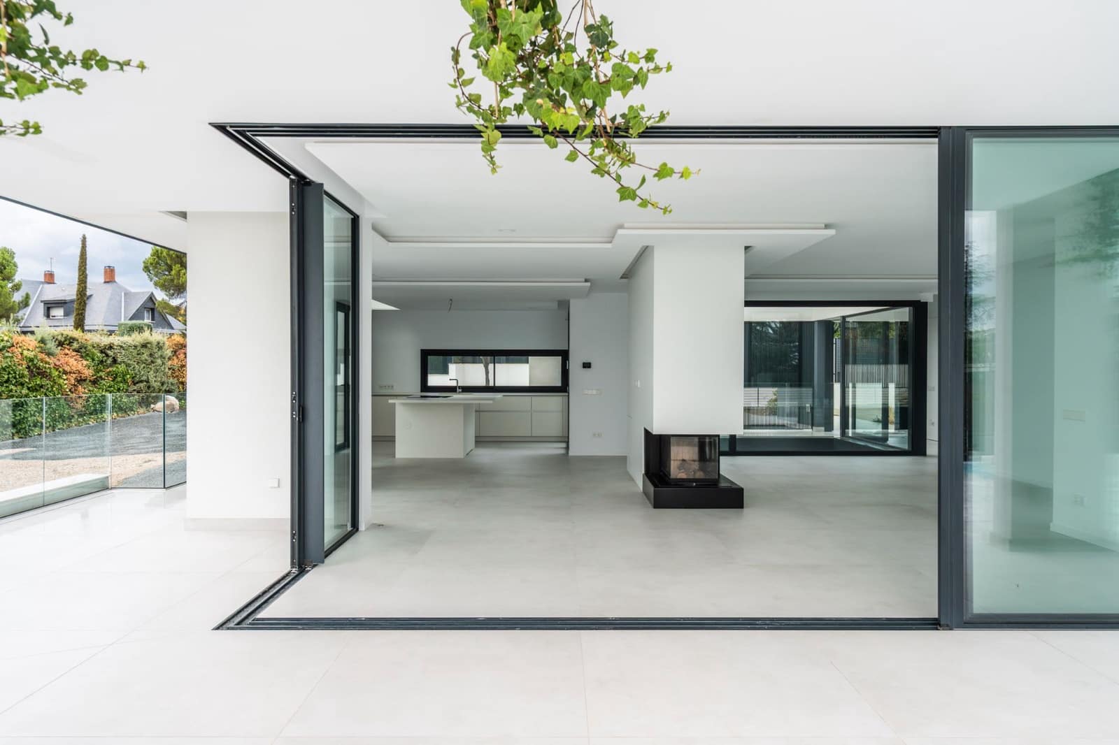 5 sypialnia Willa na sprzedaż w Las Rozas de Madrid z basenem garażem - 3 500 000 € (Ref: 9354537)