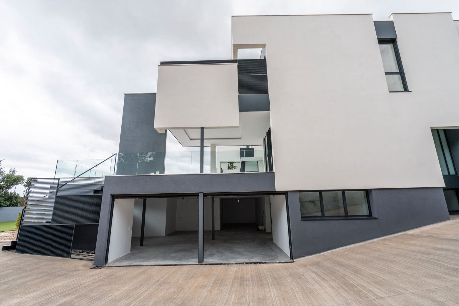 5 sypialnia Willa na sprzedaż w Las Rozas de Madrid z basenem garażem - 3 500 000 € (Ref: 9354537)