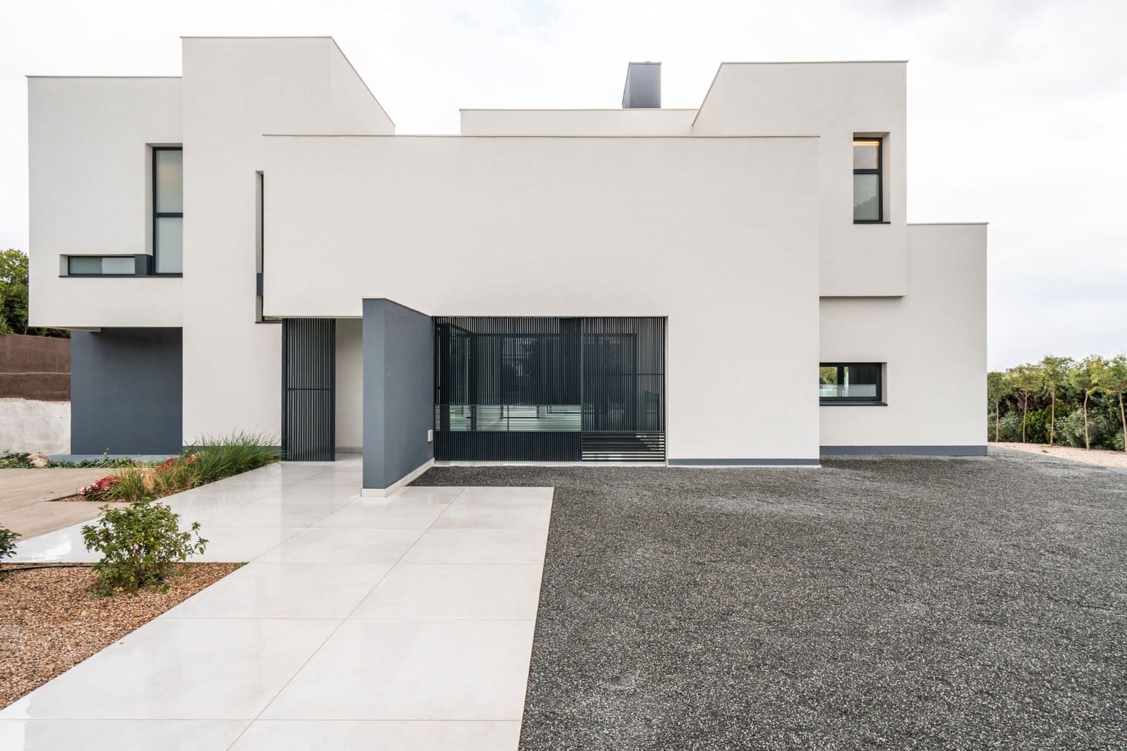 5 sypialnia Willa na sprzedaż w Las Rozas de Madrid z basenem garażem - 3 500 000 € (Ref: 9354537)