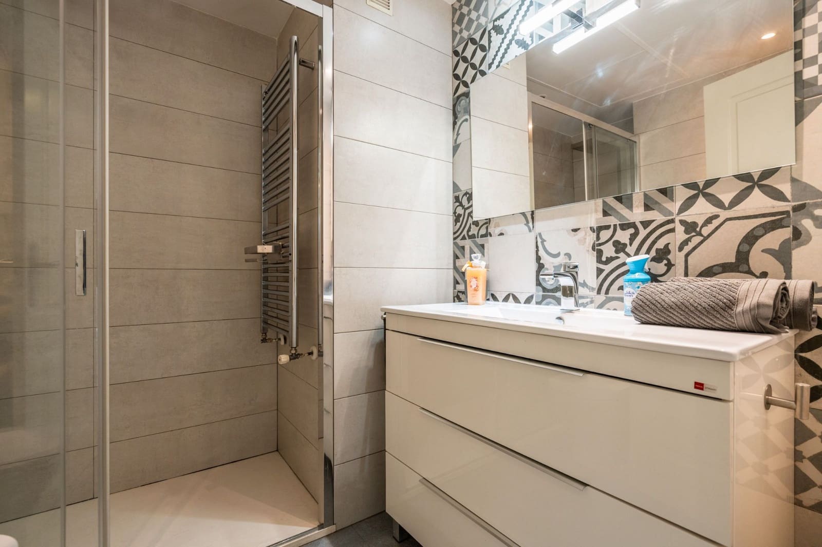 2 bedroom Penthouse for sale in La Moraleja with pool garage - € 620,000 (Ref: 9371406)