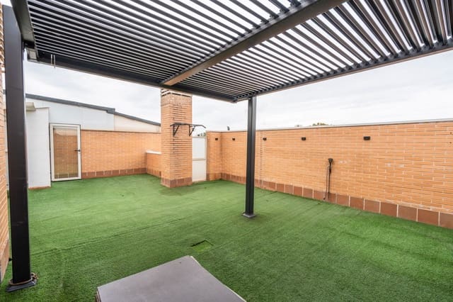 2 soveværelse Penthouse til salg i La Moraleja, Alcobendas med swimmingpool garage - € 620.000 (Ref: 9371406)