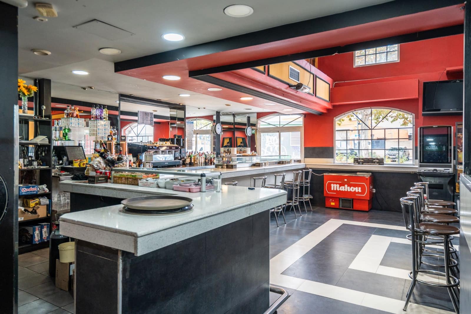 Local Commercial à vendre à Collado Villalba - 575 000 € (Ref: 9380722)