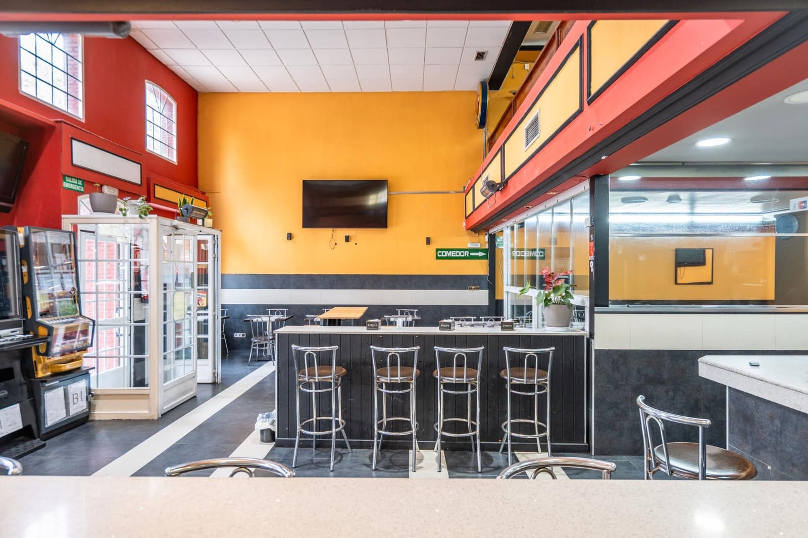 Local Commercial à vendre à Collado Villalba - 575 000 € (Ref: 9380722)