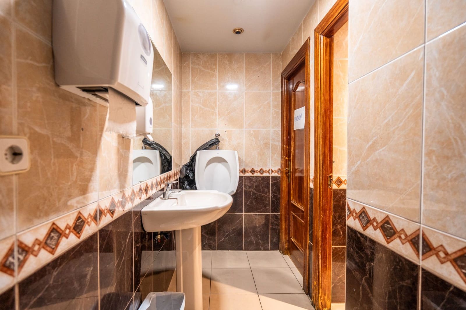 Local Commercial à vendre à Collado Villalba - 575 000 € (Ref: 9380722)