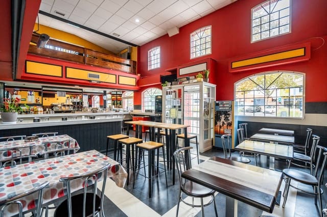 Commercial for sale in Collado Villalba - € 575,000 (Ref: 9380722)