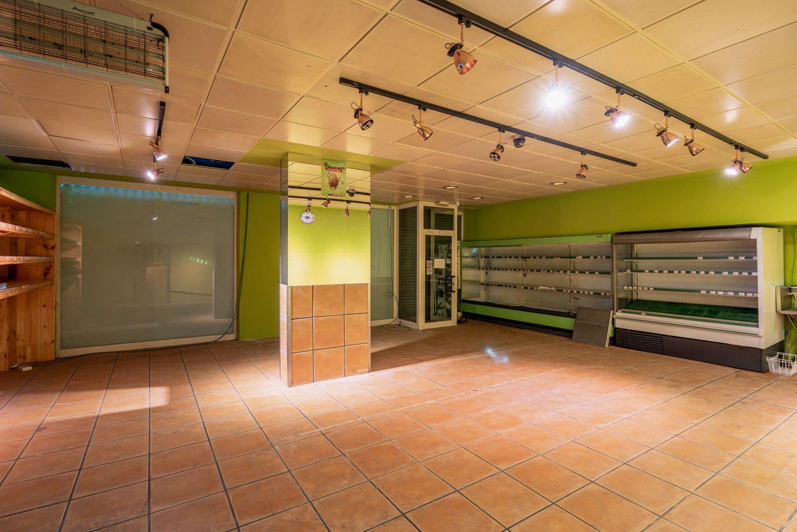 Local Commercial à vendre à Madrid ville - 420 000 € (Ref: 9388528)