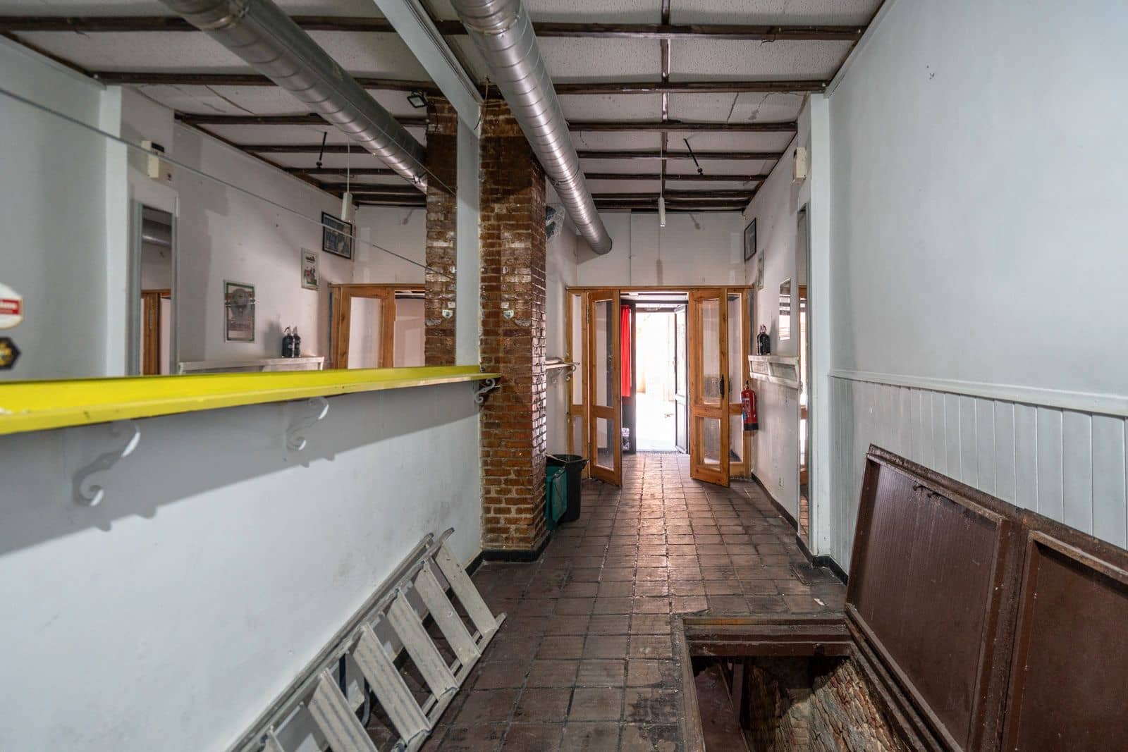 Commercieel te huur in Madrid stad - € 1.600 (Ref: 9388529)