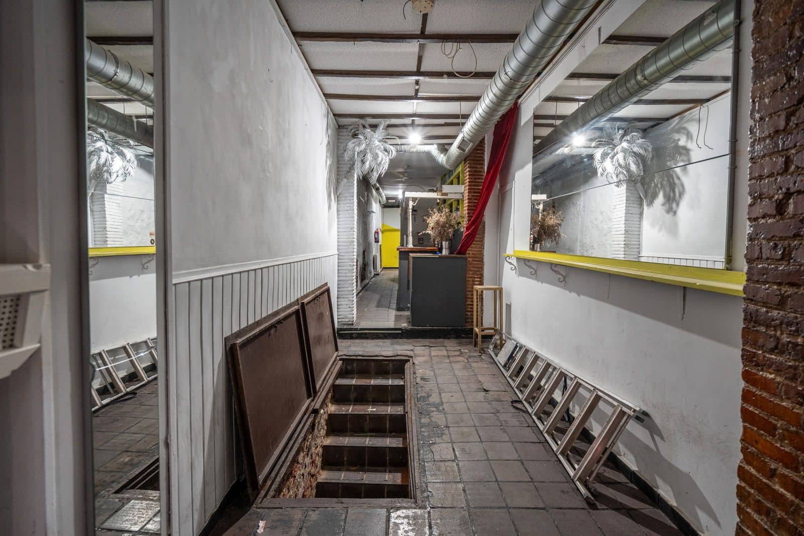 Commercieel te huur in Madrid stad - € 1.600 (Ref: 9388529)