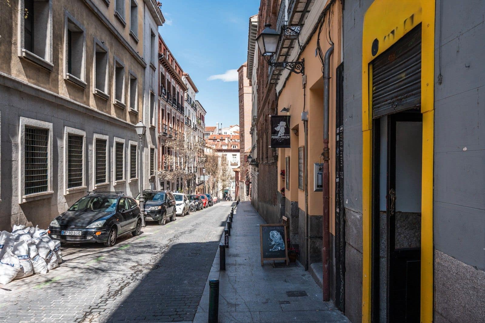 Commercieel te huur in Madrid stad - € 1.600 (Ref: 9388529)