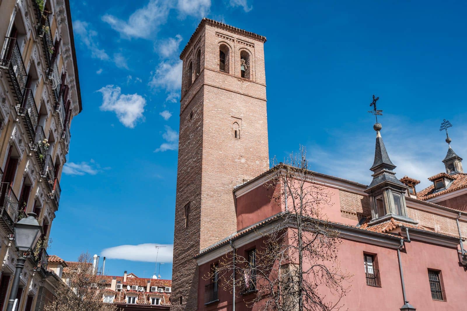 Commercieel te huur in Madrid stad - € 1.600 (Ref: 9388529)