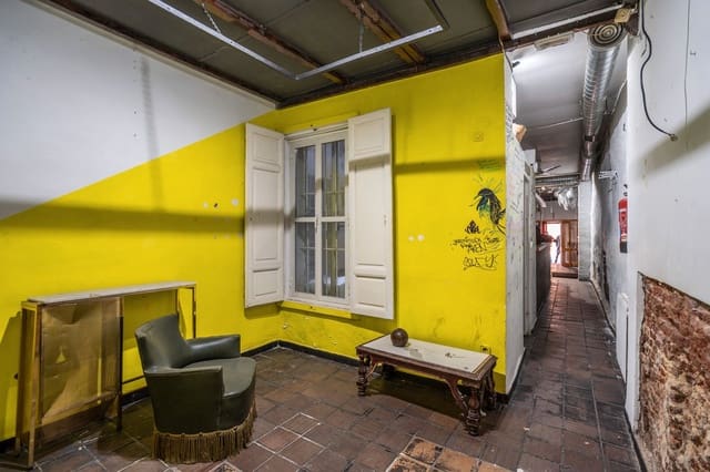 Commercieel te huur in Palacio, Madrid stad - € 1.600 (Ref: 9388529)