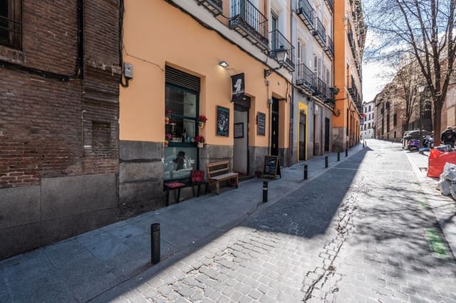 Commercieel te huur in Palacio, Madrid stad - € 1.600 (Ref: 9388529)