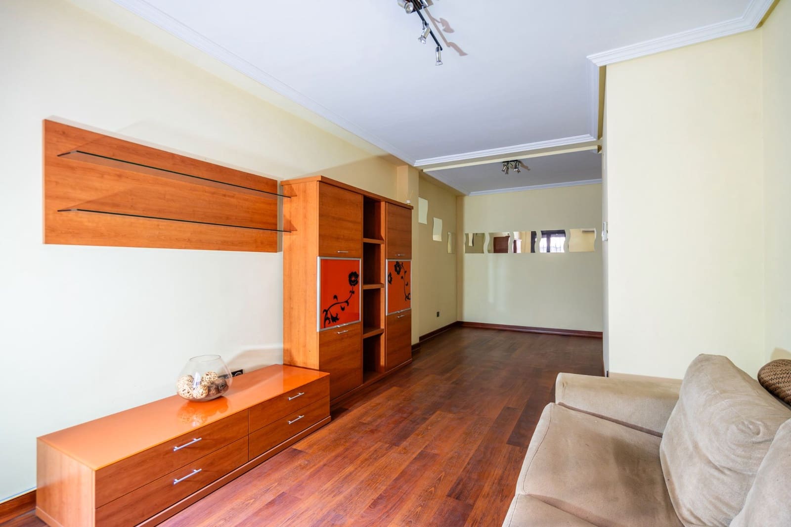 Piso de 2 habitaciones en Ocaña en venta - 130.000 € (Ref: 9399841)