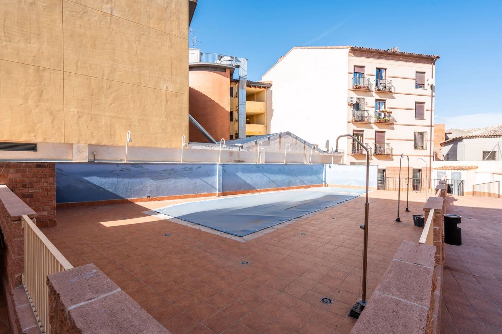 Piso de 2 habitaciones en Ocaña en venta - 130.000 € (Ref: 9399841)