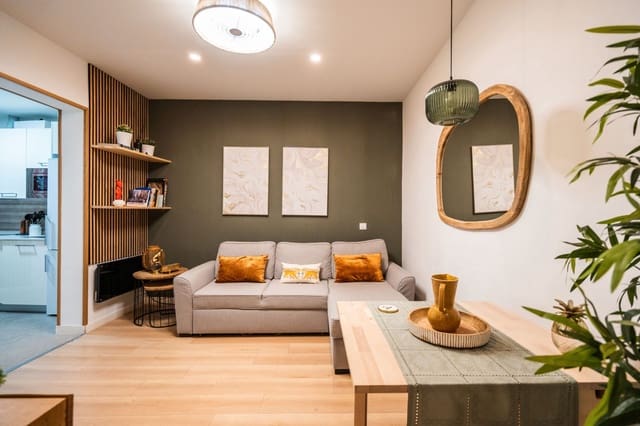 1 soveværelse Lejlighed til leje i Sol, Madrid by med garage - € 1.650 (Ref: 9411357)