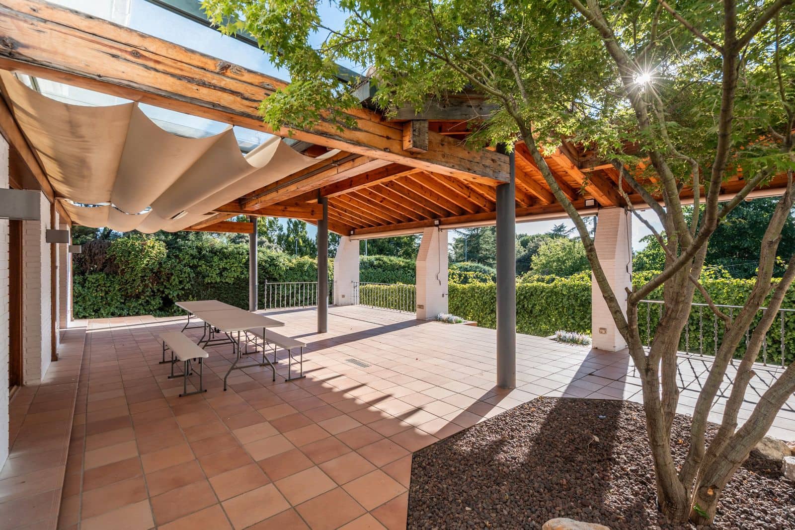 5 soveværelse Villa til salg i Las Rozas de Madrid med garage - € 1.570.000 (Ref: 9421733)