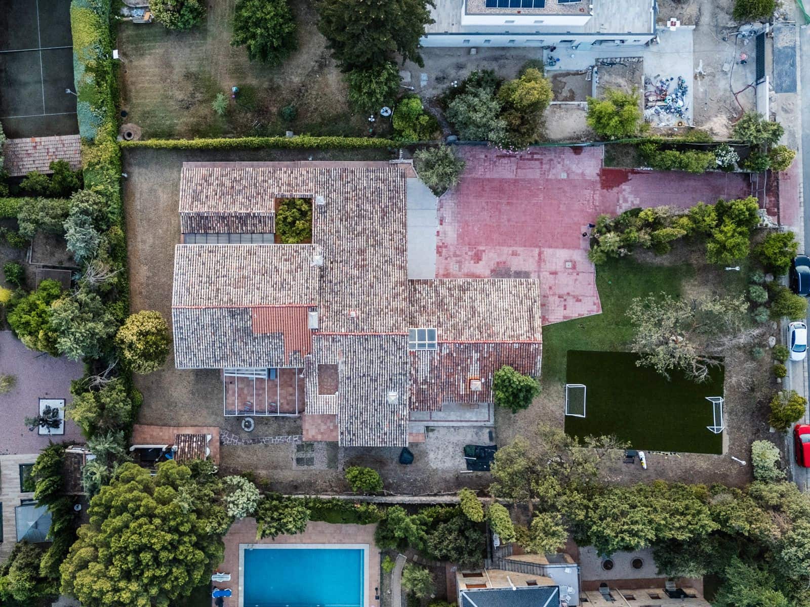 5 soveværelse Villa til salg i Las Rozas de Madrid med garage - € 1.570.000 (Ref: 9421733)