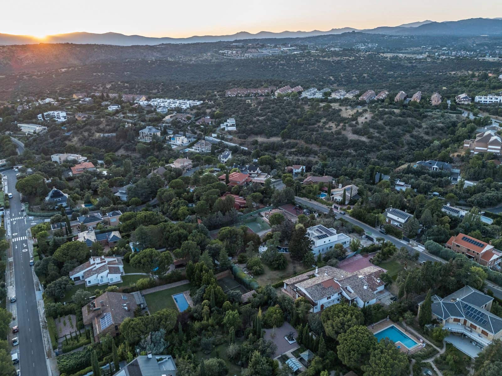 5 soveværelse Villa til salg i Las Rozas de Madrid med garage - € 1.570.000 (Ref: 9421733)