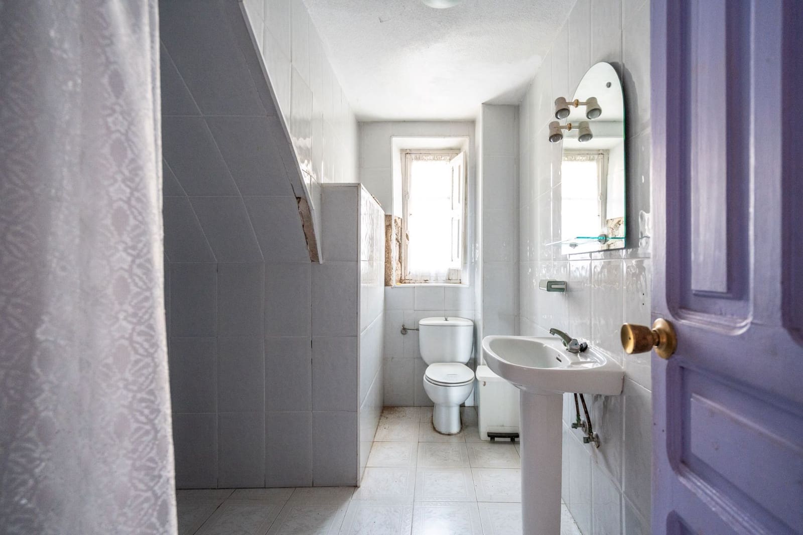 Hotel de 28 habitaciones en Guadarrama en venta - 1.350.000 € (Ref: 9421734)