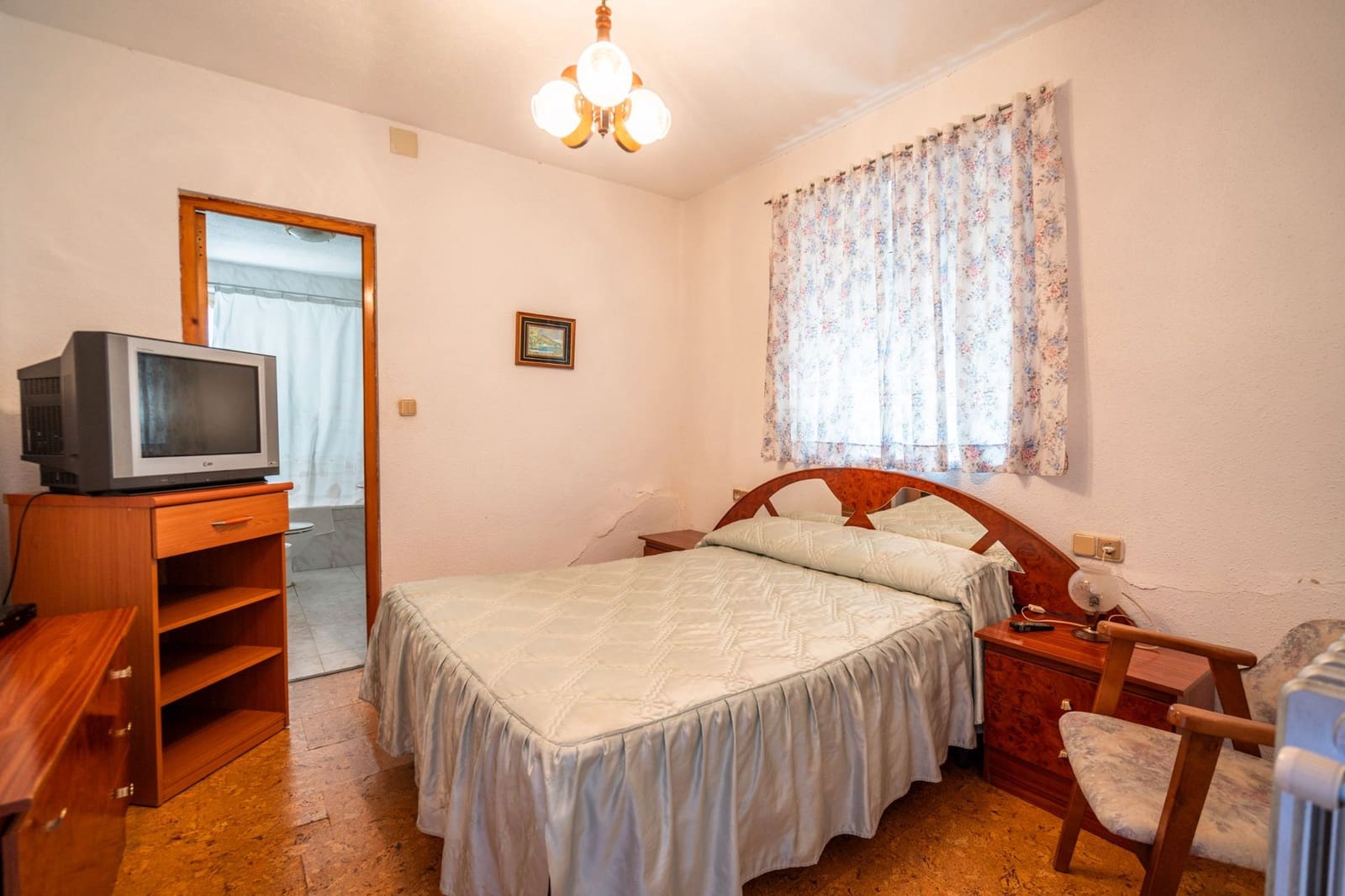 Hotel de 28 habitaciones en Guadarrama en venta - 1.350.000 € (Ref: 9421734)