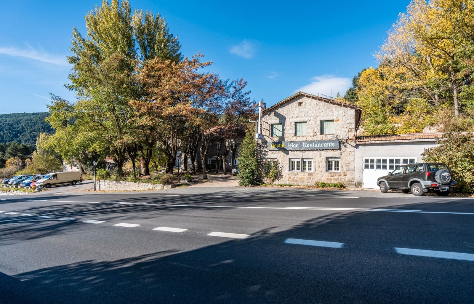 Hotel de 28 habitaciones en Guadarrama en venta - 1.350.000 € (Ref: 9421734)