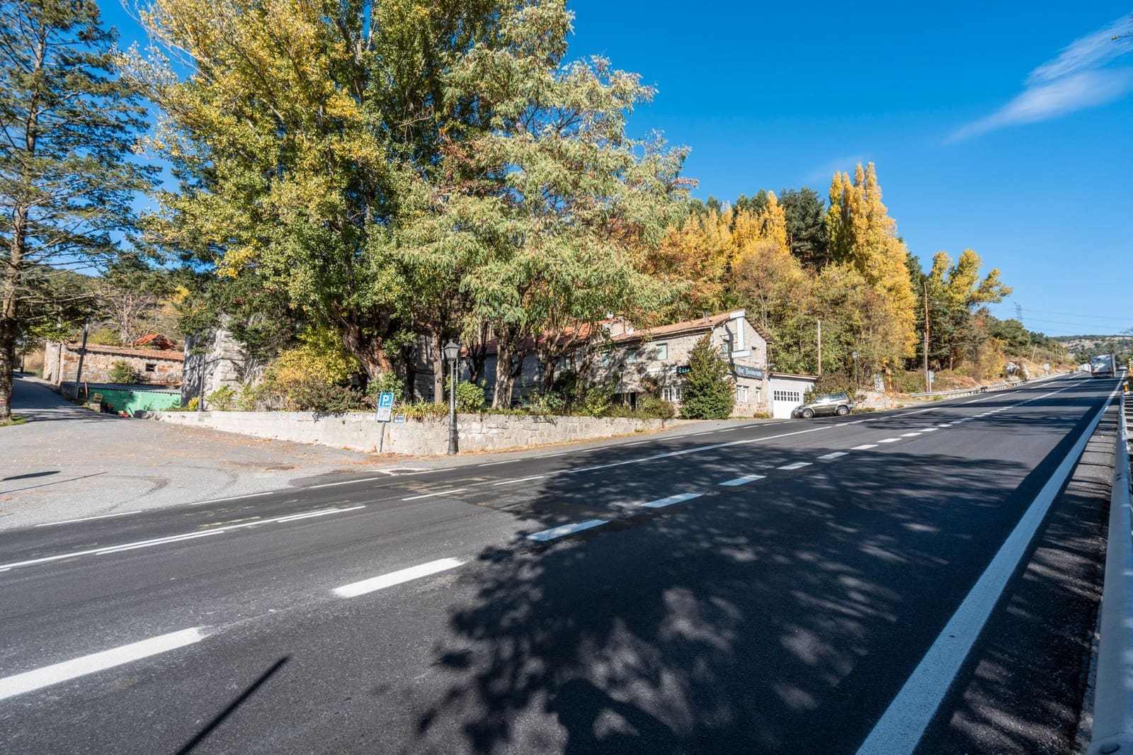 Hotel de 28 habitaciones en Guadarrama en venta - 1.350.000 € (Ref: 9421734)