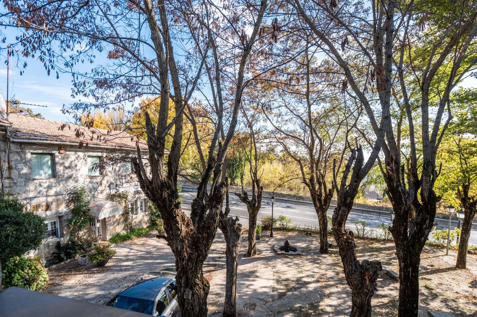 Hotel de 28 habitaciones en Guadarrama en venta - 1.350.000 € (Ref: 9421734)