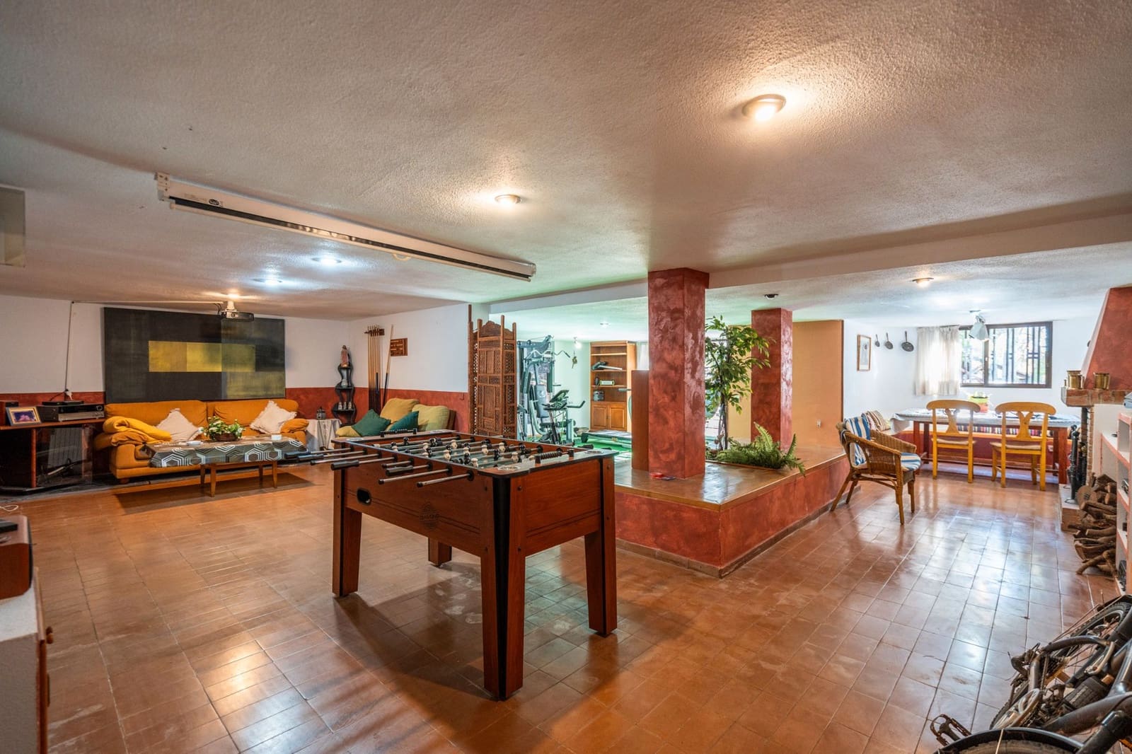 5 bedroom Terraced Villa for sale in Galapagar with pool garage - € 690,000 (Ref: 9424108)