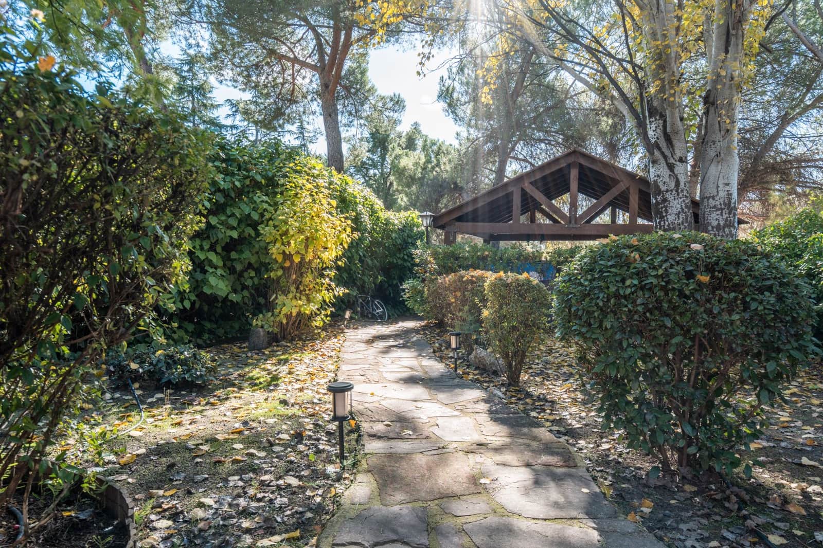 5 bedroom Terraced Villa for sale in Galapagar with pool garage - € 690,000 (Ref: 9424108)