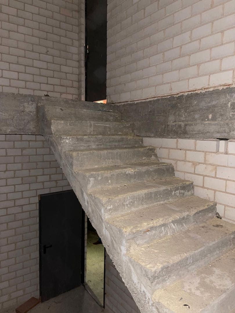 Comercial para arrendar em Parla - 2 475 € (Ref: 9444531)