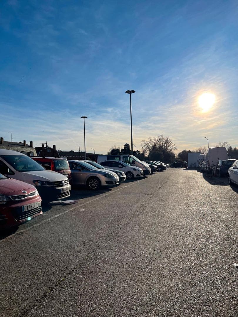 Comercial para arrendar em Parla - 2 475 € (Ref: 9444531)