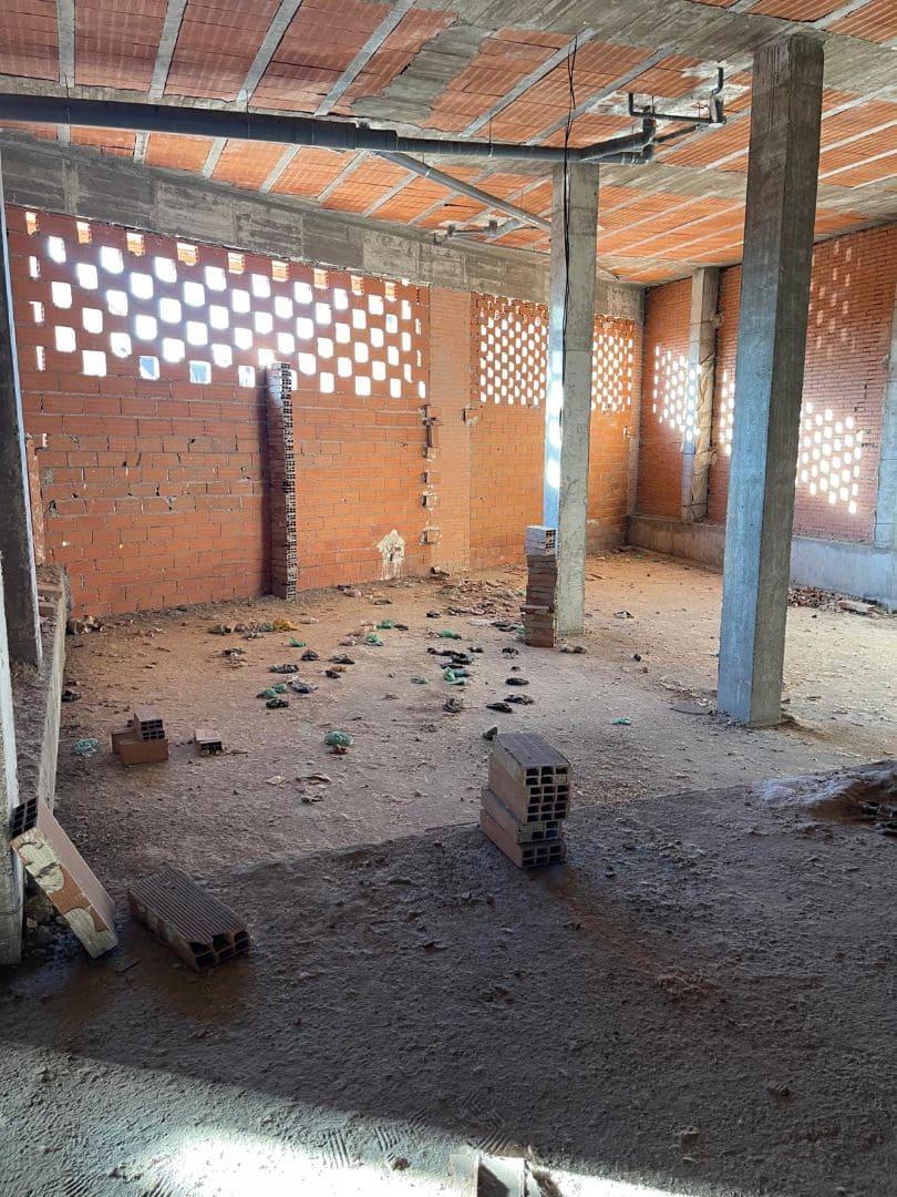 Comercial para arrendar em Parla - 2 475 € (Ref: 9444531)