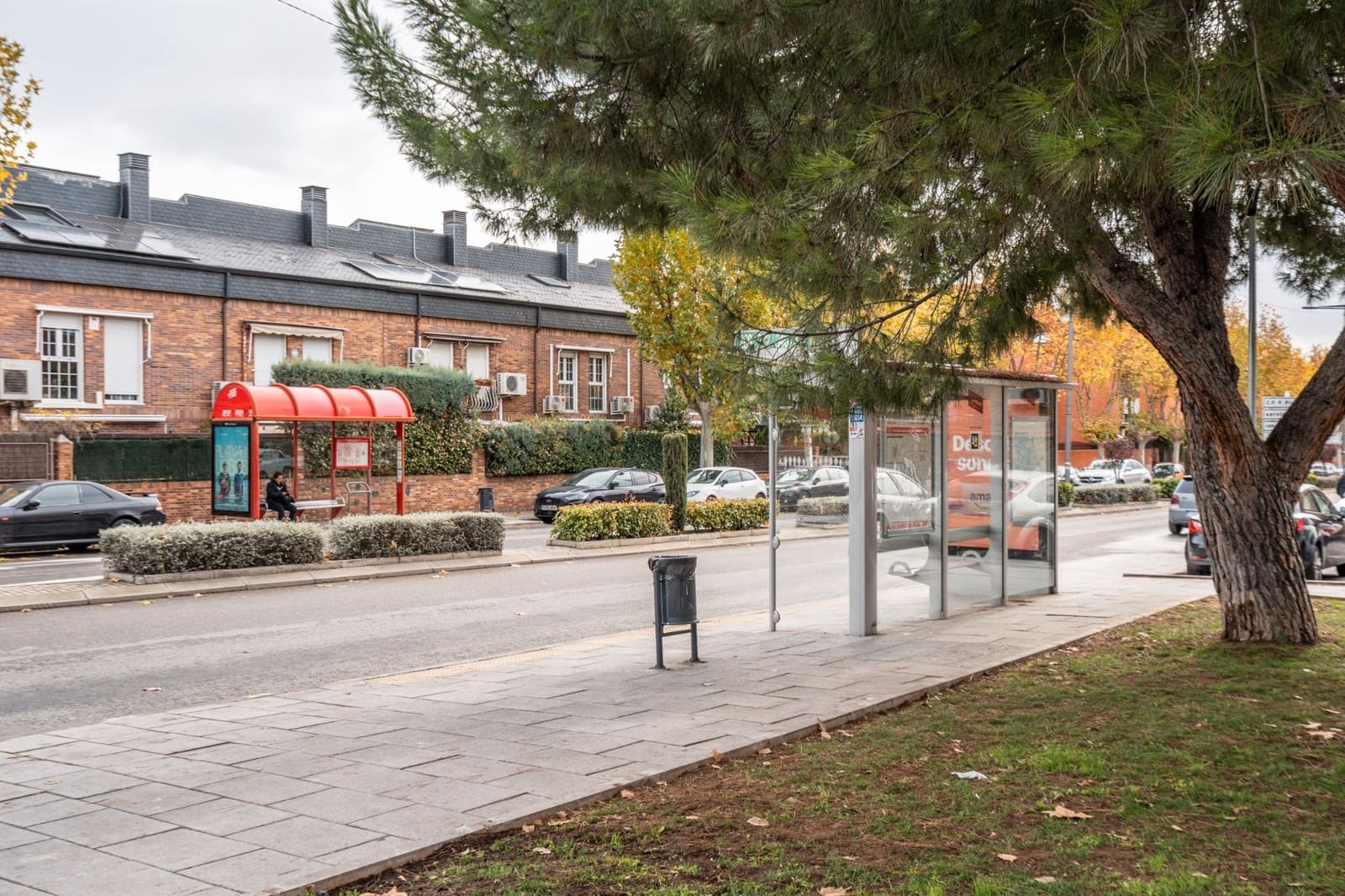 5 bedroom Townhouse for sale in Mejorada del Campo with garage - € 455,000 (Ref: 9449864)