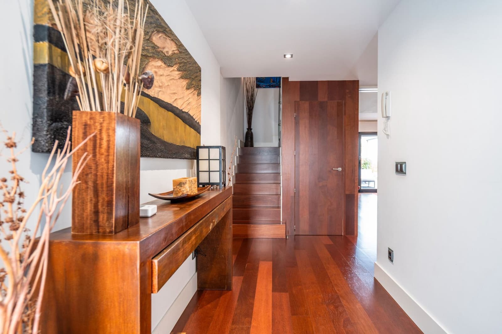 6 bedroom Semi-detached Villa for sale in Las Rozas de Madrid with pool garage - € 1,280,000 (Ref: 9465979)