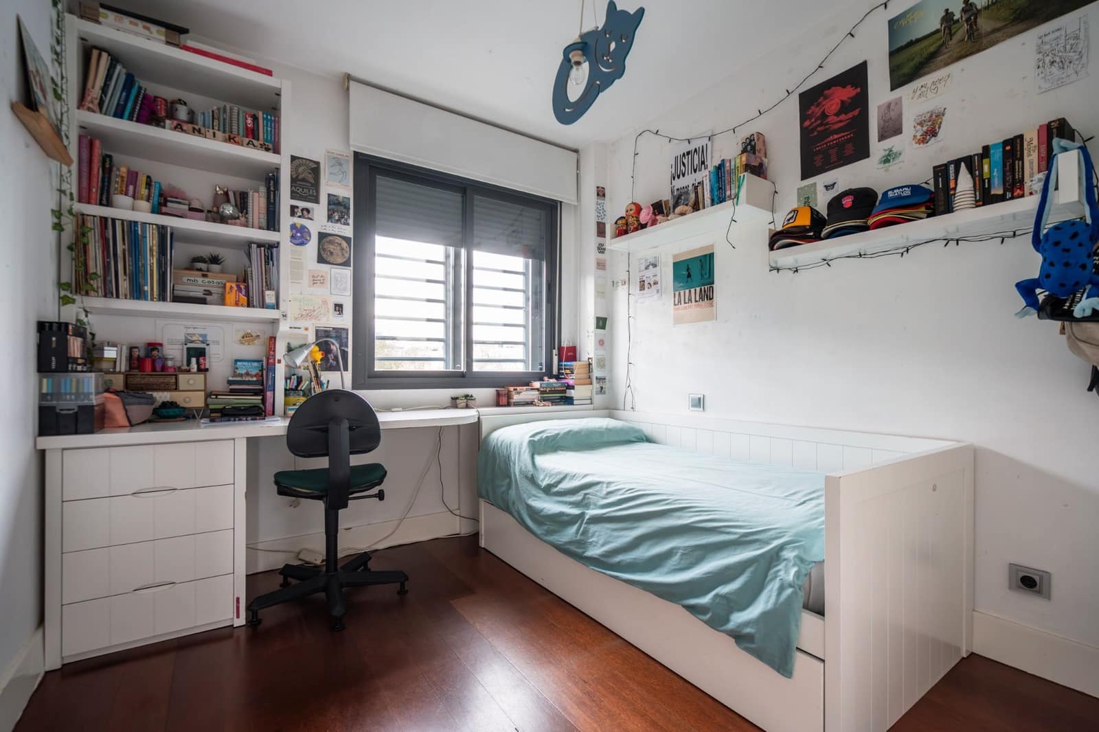 6 bedroom Semi-detached Villa for sale in Las Rozas de Madrid with pool garage - € 1,280,000 (Ref: 9465979)