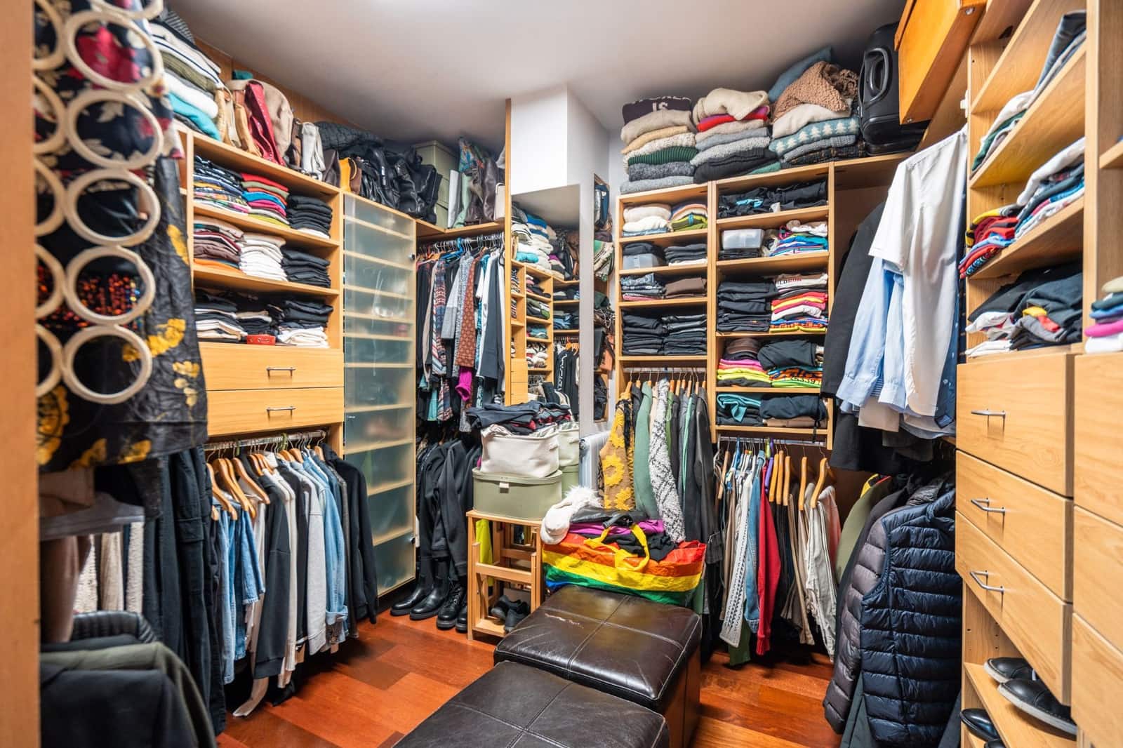 6 bedroom Semi-detached Villa for sale in Las Rozas de Madrid with pool garage - € 1,280,000 (Ref: 9465979)