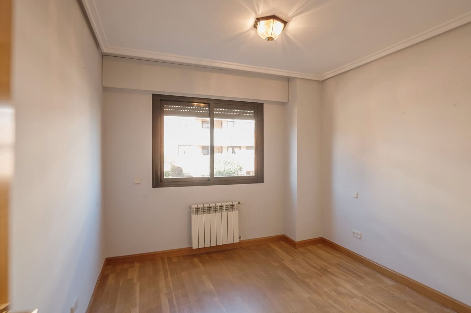 3 soverom Leilighet til leie i Majadahonda med svømmebasseng garasje - € 2 500 (Ref: 9470698)