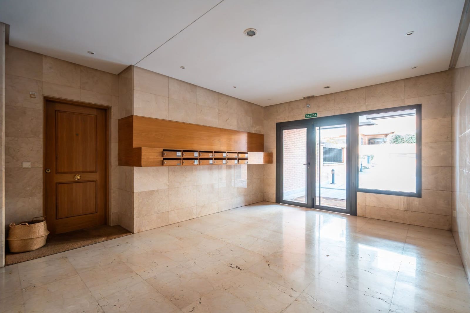 3 soverom Leilighet til leie i Majadahonda med svømmebasseng garasje - € 2 500 (Ref: 9470698)