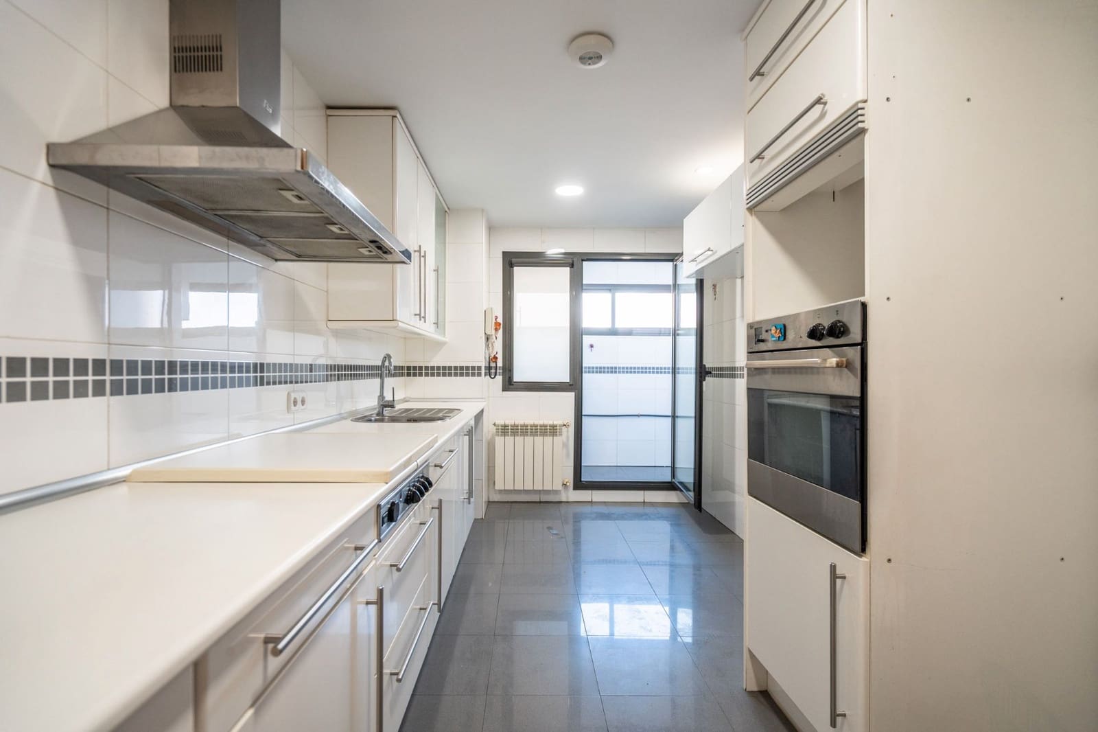 3 soverom Leilighet til leie i Majadahonda med svømmebasseng garasje - € 2 500 (Ref: 9470698)